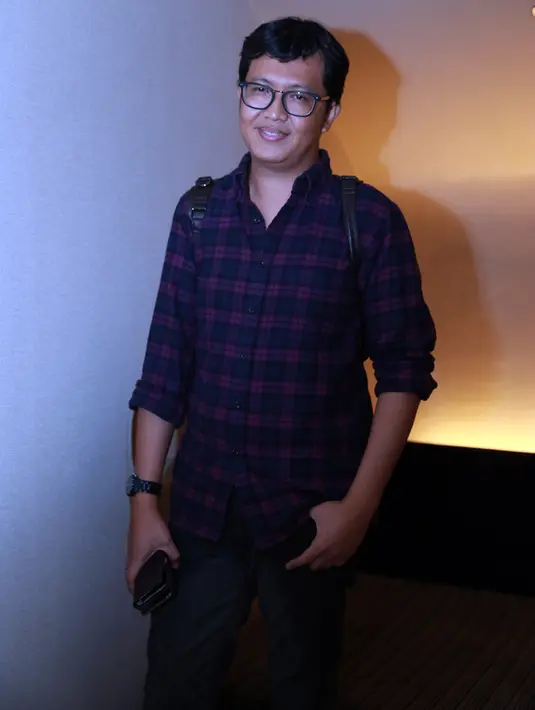 Di era yang modern ini, Salman menganggap siapapun bisa membuat film, termasuk siswa siswi yang masih duduk di bangku sekolah. (Wimbarsana/Bintang.com)