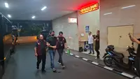 Bareskrim Polri membawa tersangka kasus penyelundupan ketamin, warga negara Taiwan bernama Wang-Li Chan (WLC), ke Gedung Bareskrim Polri, Jakarta, Rabu (2/9/2026). (Liputan6.com/Rifqy Alief Abiyya)