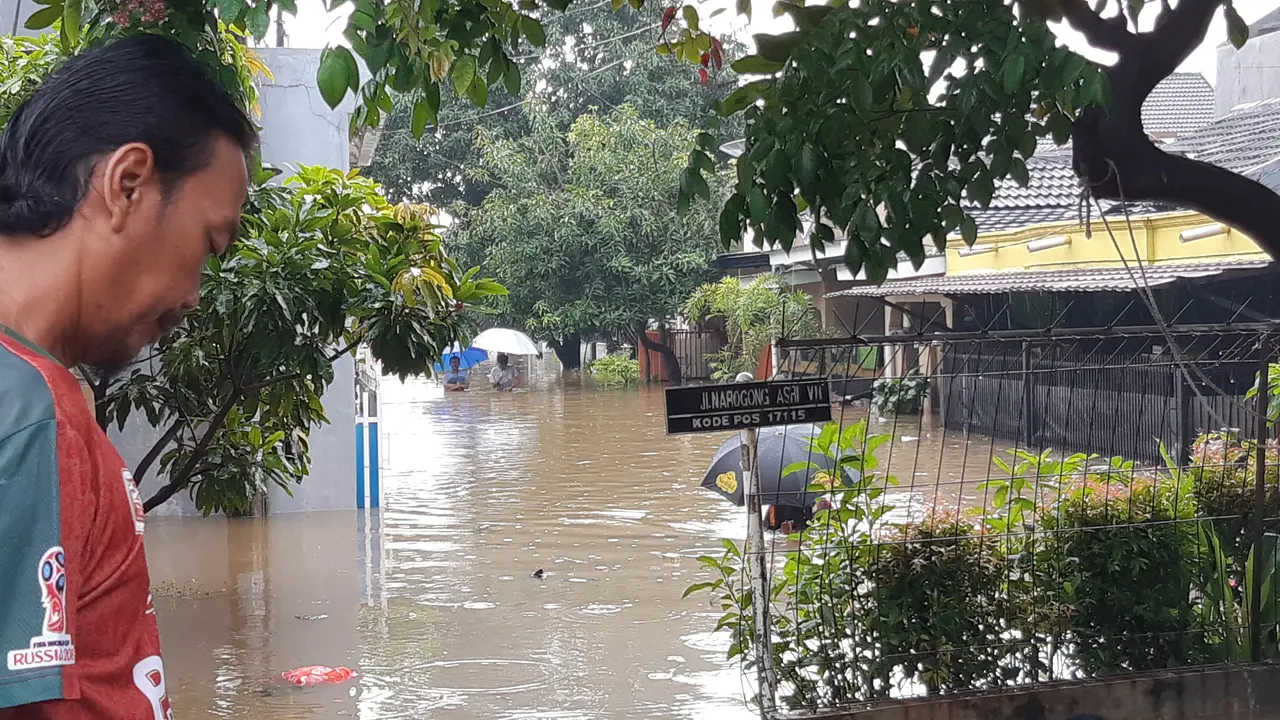 Situasi banjir di Narogong-Rawalumbu Bekasi