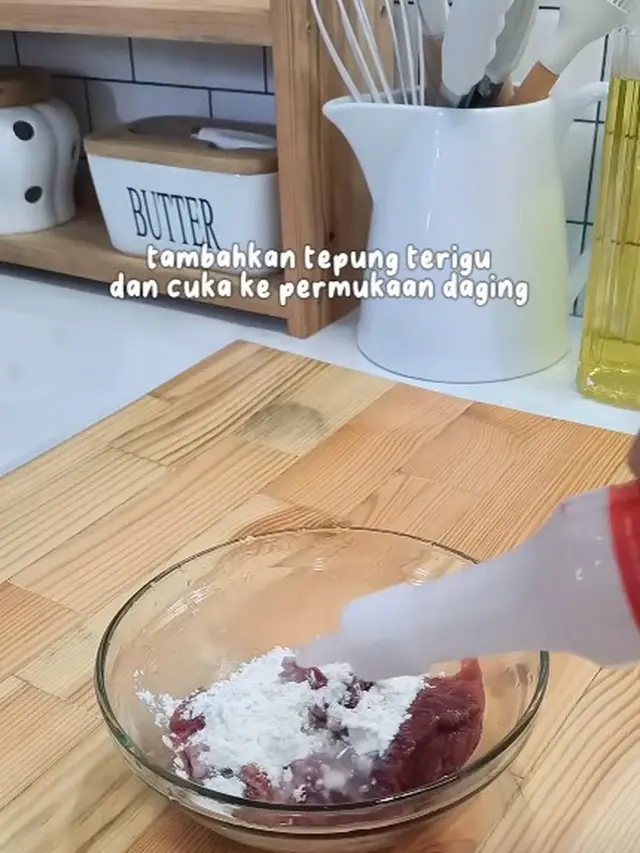 Tidak Hanya Dicuci, Ini 2 Bahan Dapur yang Ampuh Hilangkan Darah dan Bau Amis Daging Sapi