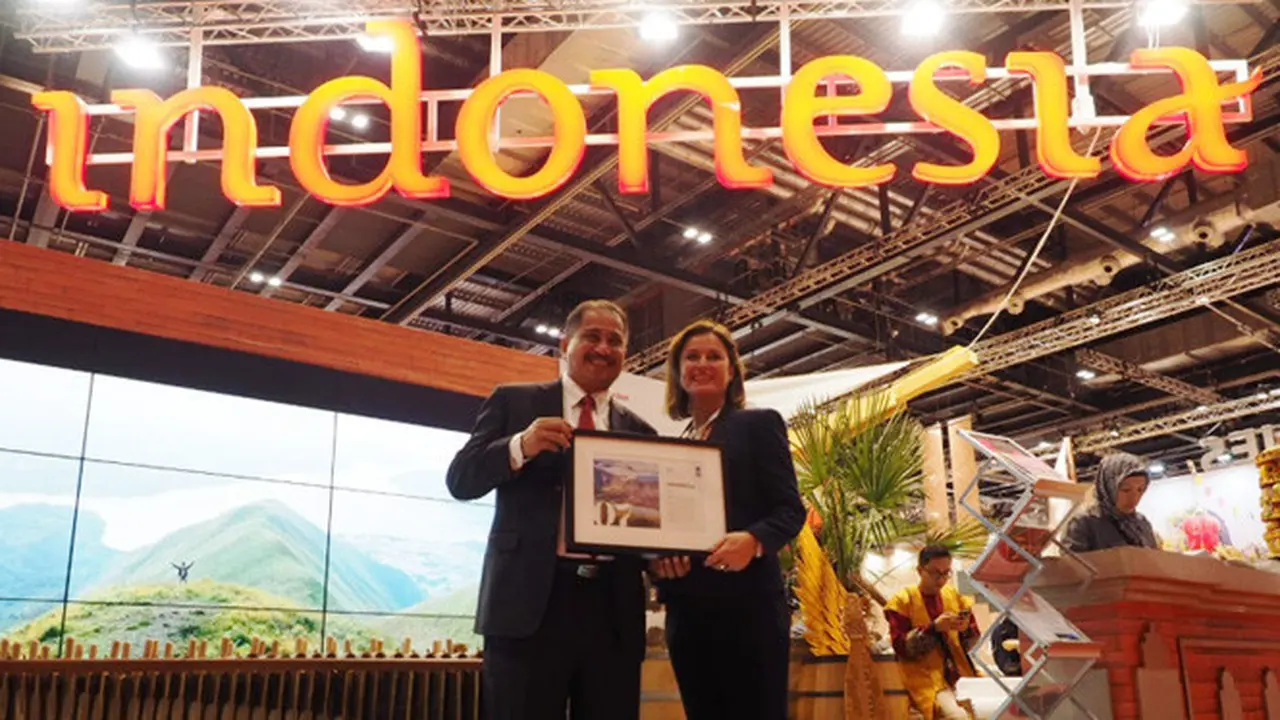 Pariwisata Indonesia Makin Berkibar, Menpar Terima Penghargaan dari Lonely Planet di WTM London