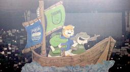 Momen persahabatan Bonek dengan Bobotoh saat Persebaya Surabaya melawan Persib Bandung pada laga Liga 1 di Stadion Gelora Bung Tomo, Surabaya, Jumat (5/7). Persebaya menang 4-0 atas Persib. (Bola.com/Aditya Wani)