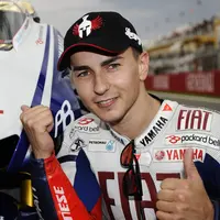 Hari ini (4/5), Jorge Lorenzo berulang tahun.