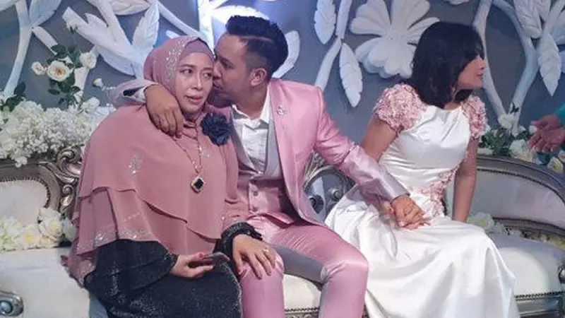 Viral Curhat Pilu Ibu Dihalangi Masuk ke Pernikahan Anaknya Sendiri