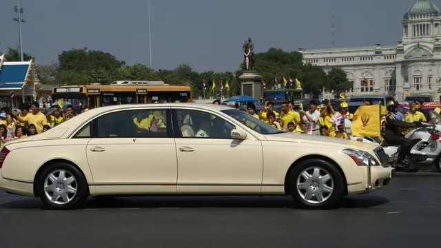 Mobil Raja Thailand
