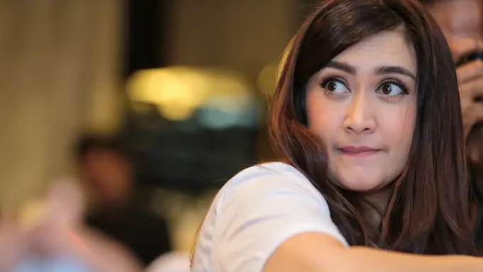 [Bintang] Nafa Urbach