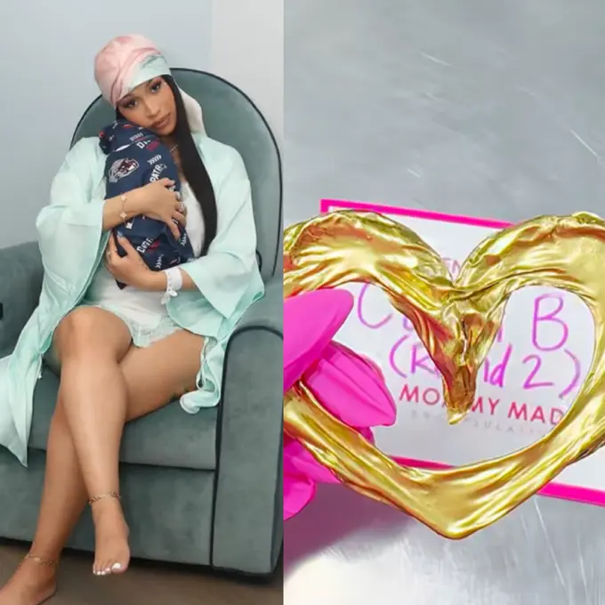 Cardi B Ubah Tali Pusar Bayinya Jadi Gelang Emas. [@iamcardib]