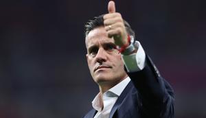 Nama baru muncul sebagai kandidat pelatih Timnas Indonesia. Ia adalah John Herdman yang digadang-gadang akan duduk di kursi kepelatihan Skuad Garuda menggantikan Patrick Kluivert yang diberhentikan semenjak gagal membawa Timnas Indonesia melaju ke Piala Dunia 2026. (AFP/Adrian Dennis)
