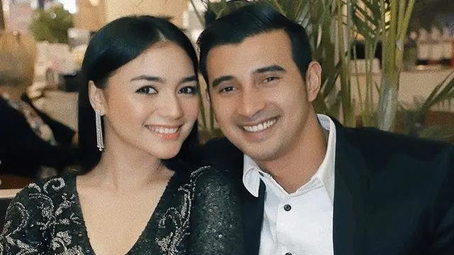 Citra Kirana dan Ali Syakieb