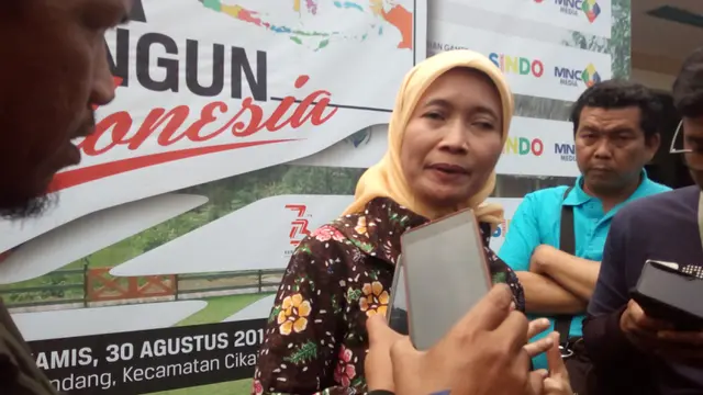 Direktur Direktorat Jenderal Pembangunan Kawasan Perdesaan (Dirjen PKP) Kemendes PDTT Harlina Sulistyorini, di Garut