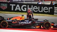 Momen Max Verstappen harus DNF alias tidak finis pada balapan F1 GP Austria 2025. (Jure Makovec / AFP)