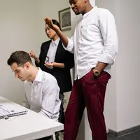 Unilever Indonesia berkolaborasi dengan komunitas anti-bullying Sudah Dong meluncurkan e-booklet bertajuk “Sadari, Kenali, Atasi Workplace Bullying”. Credits: pexels.com by Yan Krukov