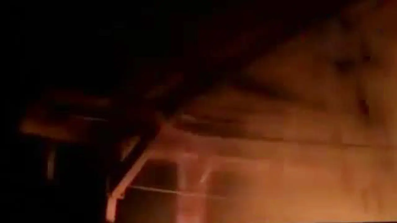 Kebakaran Gudang hingga Insiden Lift Jatuh