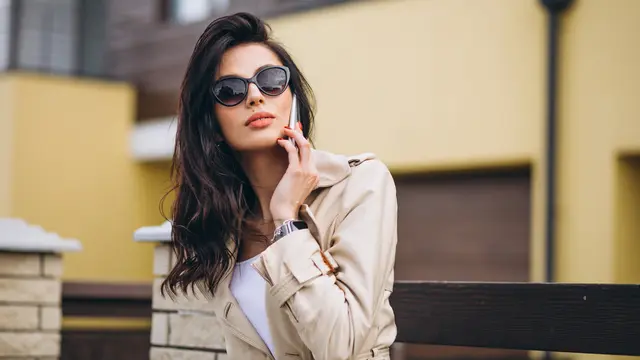 wanita juli banyak gaya