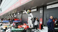 Raih Pole, Hamilton Malah Bicarakan Ancaman Red Bull