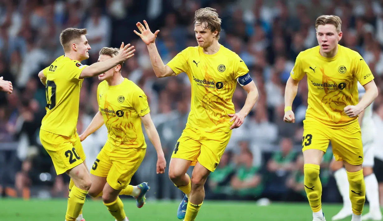Di ujung laga, Bodo/Glimt mendapatkan satu gol hiburan. Ulrik Saltnes menjebol gawang Vicario lewat tembakan akurat di menit ke-83. (AP Photo/Ian Walton)