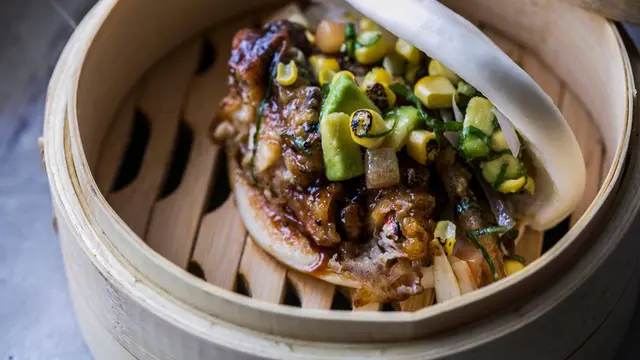 Hadir dengan Konsep Pop-Up, Neon Pigeon Hadir di Bali