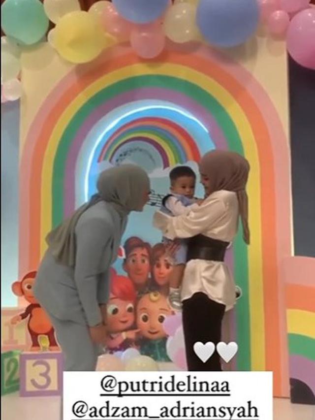 6 Potret Akur Putri Delina dan Nathalie Holscher di Ulang Tahun Baby Adzam