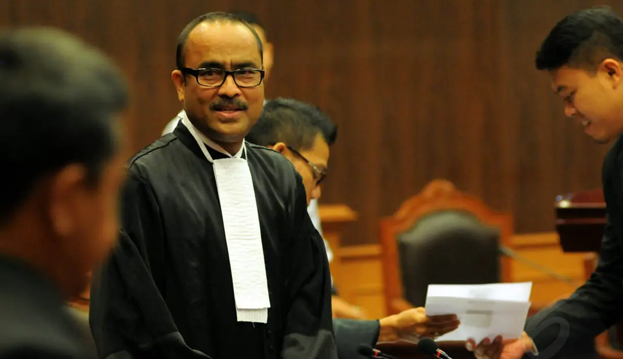 Pihak Akil berpendapat poin perampasan yang ada dalam pasal-pasal di UU TPPU tidak perlu digunakan lantaran sudah ada UU 20 Tahun 2001 Tentang Tipikor, Jakarta, Jumat (29/8/14). (Liputan6.com/Faisal R Syam)