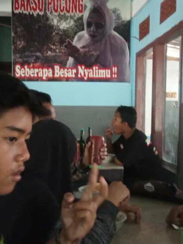 6 Cara Promosi Jualan Bakso Tema Seram Ini Bikin Pembeli Merinding, Kocak