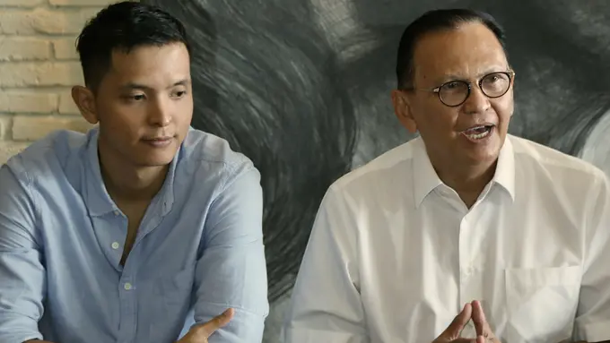 [Bintang] Roy Marten dan Mahesa Gibran