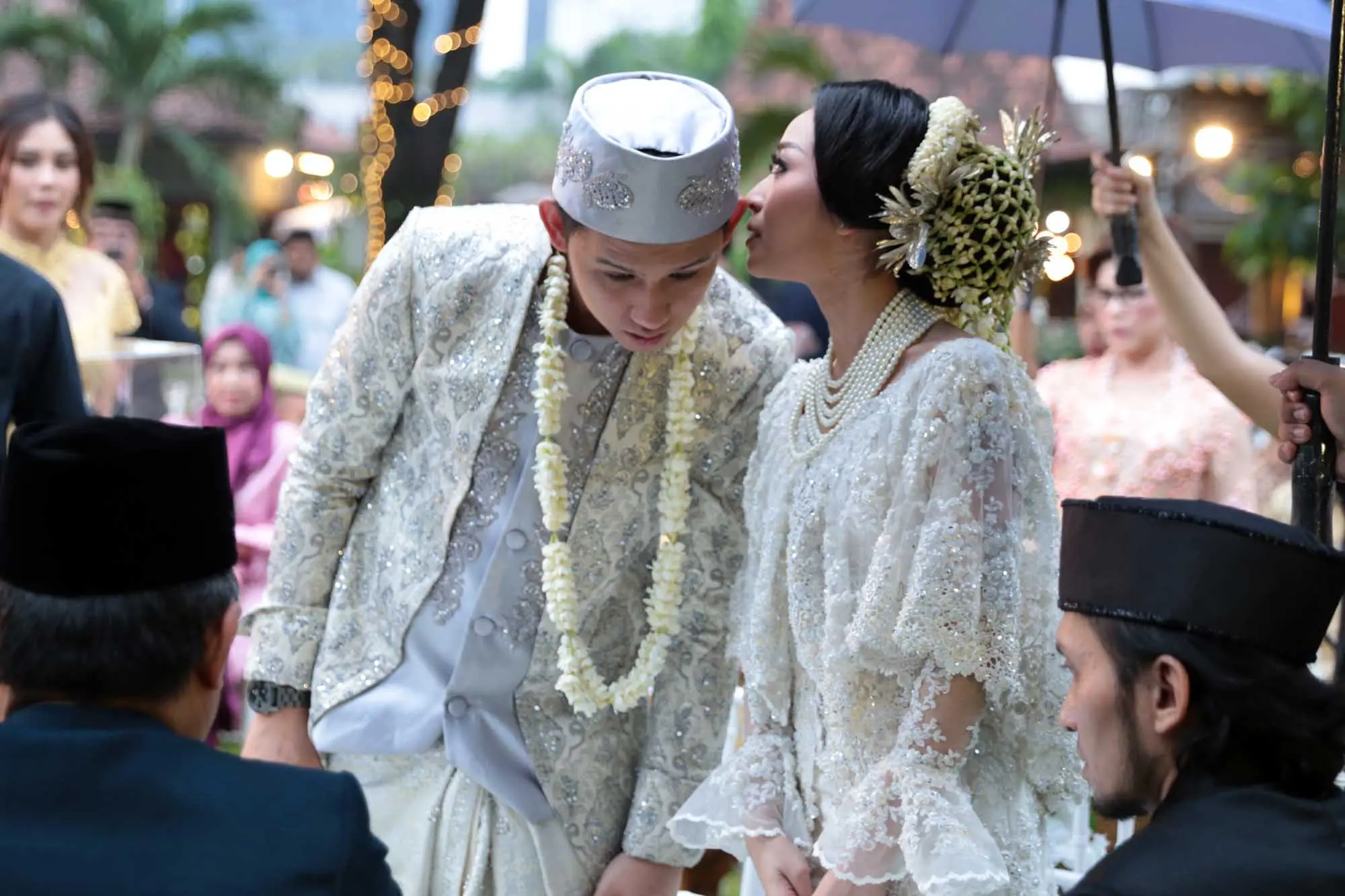 Pernikahan Jevin Julian dan Rinni Wulandari. (Deki Prayoga/Bintang.com)