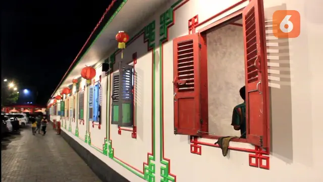 Wisata kuliner di tengah kawasan pecinan di Odeon Chinatown Kota Sukabumi (Liputan6.com/Fira Syahrin).