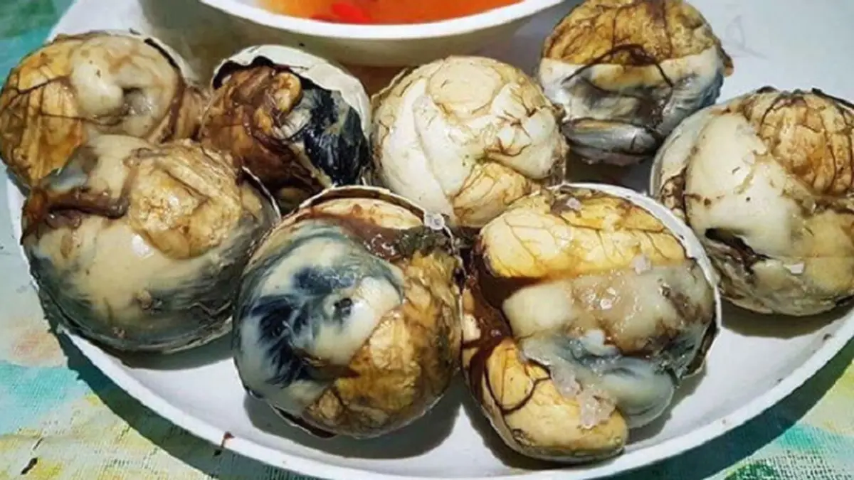 Begini Rasa Balut, Makanan Khas Filipina Berupa Embrio Bebek - Global  Liputan6.com