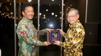 Kepala BP Batam Muhammad Rudi menjamu Menteri Perdagangan dan Industri Singapura Gan Kim Yong makan malam di kawasan Harbour Bay, Batu Ampar, Kamis (13/10/2022). 