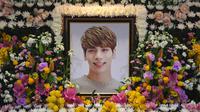 Baru-baru ini, SM Entertainment memberikan update tentang pemakaman Jonghyun SHINee. (CHOI Hyuk/pool/AFP)