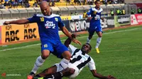 Asap Mercon Penyebab Persib Kebobolan di Menit Akhir