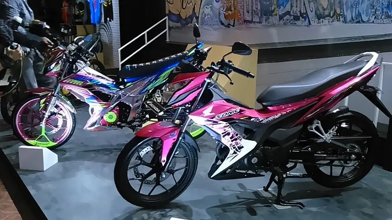 Kencan Singkat Bersama Honda Sonic 150R