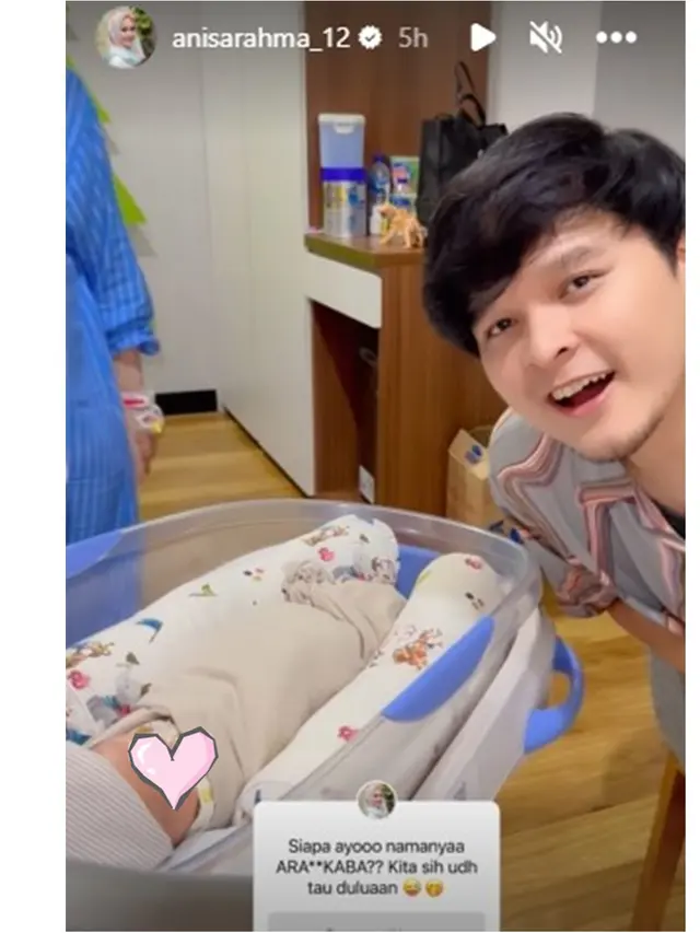 6 Momen Anisa Rahma Jenguk Bayi Dinda Hauw, Sama-Sama Ibu Dua Anak