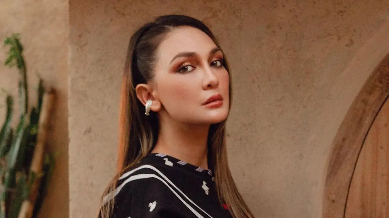 Luna Maya