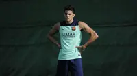 Bartra: Barca Akan Berusaha Keras di Leg Kedua