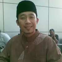 Beragam respon dari sahabat tentang meninggalnya Olga Syahputra. Denny Cagur tidak percaya, sedangkan Ayu Dewi terdiam.