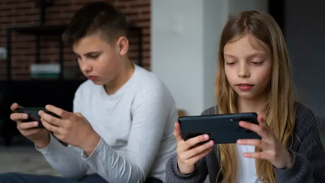 Tips Mengajarkan Internet Safety pada Anak agar Lebih Waspada di Dunia Digital - 2