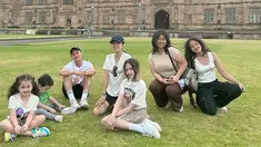 Andhika Pratama dan Ussy Sulistiawaty sendiri diketahui bertolak ke luar negeri pada akhir Desember 2022. Keluarga selebriti ini pun tampak begitu menikmati waktu liburan akhir tahun di Australia. (Liputan6.com/IG/@andhiiikapratama)