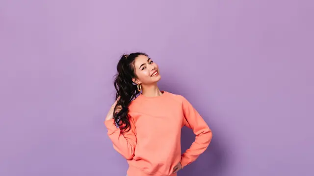 Ilustrasi side ponytail kuncir kuda