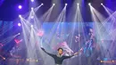 Konser bertajuk Romansa tiga hari digelar, 24-26 Februari itu, Krisdayanti membagikan kebahagiaannya. Beberapa foto diunggah ke dalam media sosialnya. Terlihat suami dan anak-anaknya setia menemani saat konser. (Instagram/krisdayantilemos)