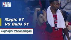 Nikola Vucevic mencetak double-double dengan 26 poin dan 10 rebound untuk membantu Magic mengalahkan Bulls di NBA Mexico City Games, 97-91.