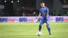 Pemain Persib Bandung, Kakang Rudianto pada laga lanjutan pekan ke-3 BRI Liga 1 2023/2024 antara Persib Bandung melawan Dewa United FC di Stadion Gelora Bandung Lautan Api (GBLA), Bandung, Jumat (14/07/2023). (Bola.com/Bagaskara Lazuardi)
