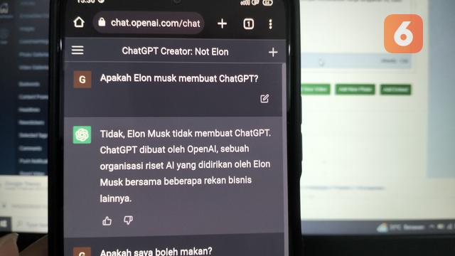 Ilustrasi menggunakan ChatGPT OpenAI di smartphone (Liputan6.com/Giovani Dio Prasasti)