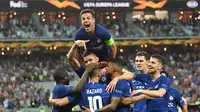 Selebrasi para pemain Chelsea setelah mencetk gol ke gawang Arsenal pada final Liga Europa 2018-2019, Kamis (30/5/2019) dini hari WIB. Chelsea menjadi jawara setelah unggul 4-1.  (AFP / Ozan Kose)