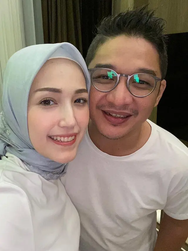 Pasha Ungu dan Adelia Pasha. (Foto: Dok. Instagram @pashaungu_vm)