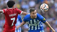 Bek Brighton &amp; Hove Albion di Premier League 2024/2025, Joel Veltman, tertarik untuk dinaturalisasi menjadi Warga Negara Indonesia (WNI) demi bisa membela Timnas Indonesia. (Bola.com/Dok.AFP/Glyn KIRK).