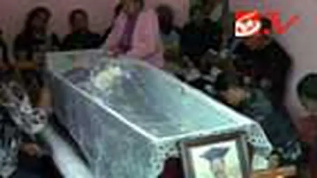 Jenazah Kepala Kehutanan KSDA Sarmi Dimakamkan