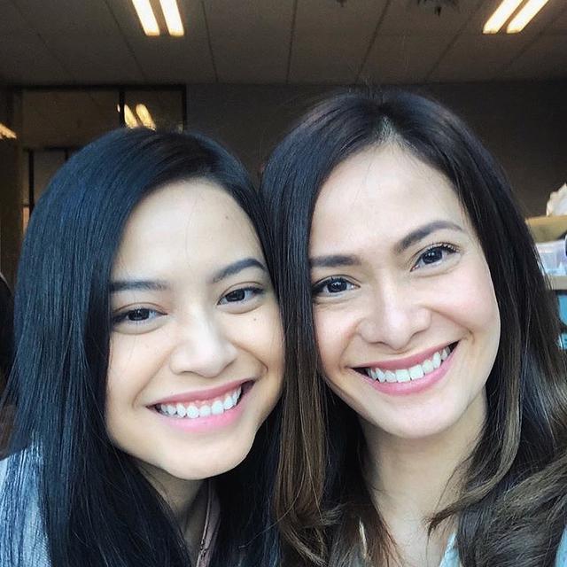 Main Film Bareng Ini 7 Pesona Hanggini Yang Disebut Kembaran Ersa Mayori Hot Liputan6 Com