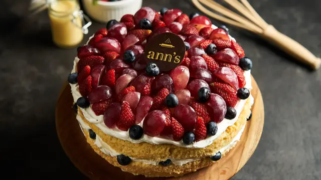 Tres Leches Cake/dok.  Ann’s Bakehouse & Creamery