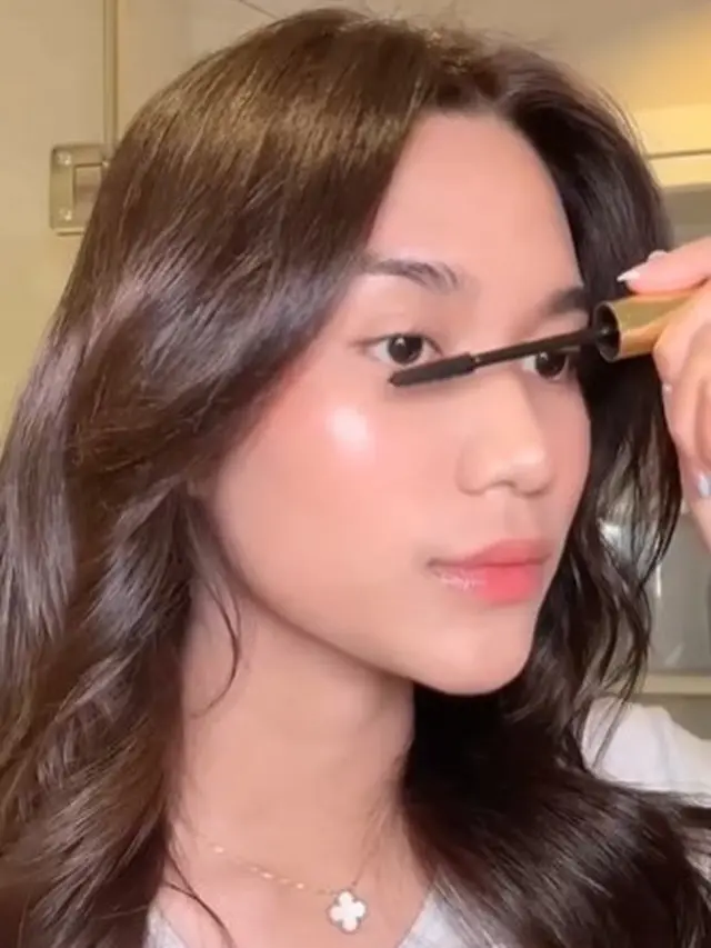 [Fimela] Azizah Salsha